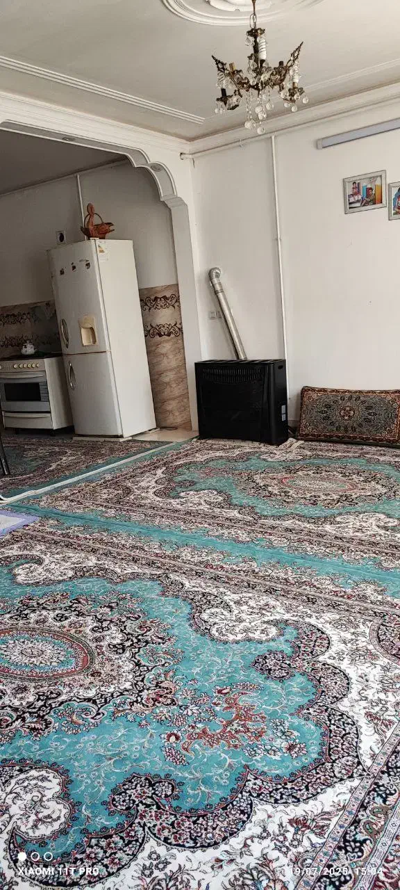 اجاره روزانه چندروزه خانه مسکونی ویلایی فول امکان|اجارهٔ کوتاهمدت آپارتمان و سوئیت|ملایر, |دیوار
