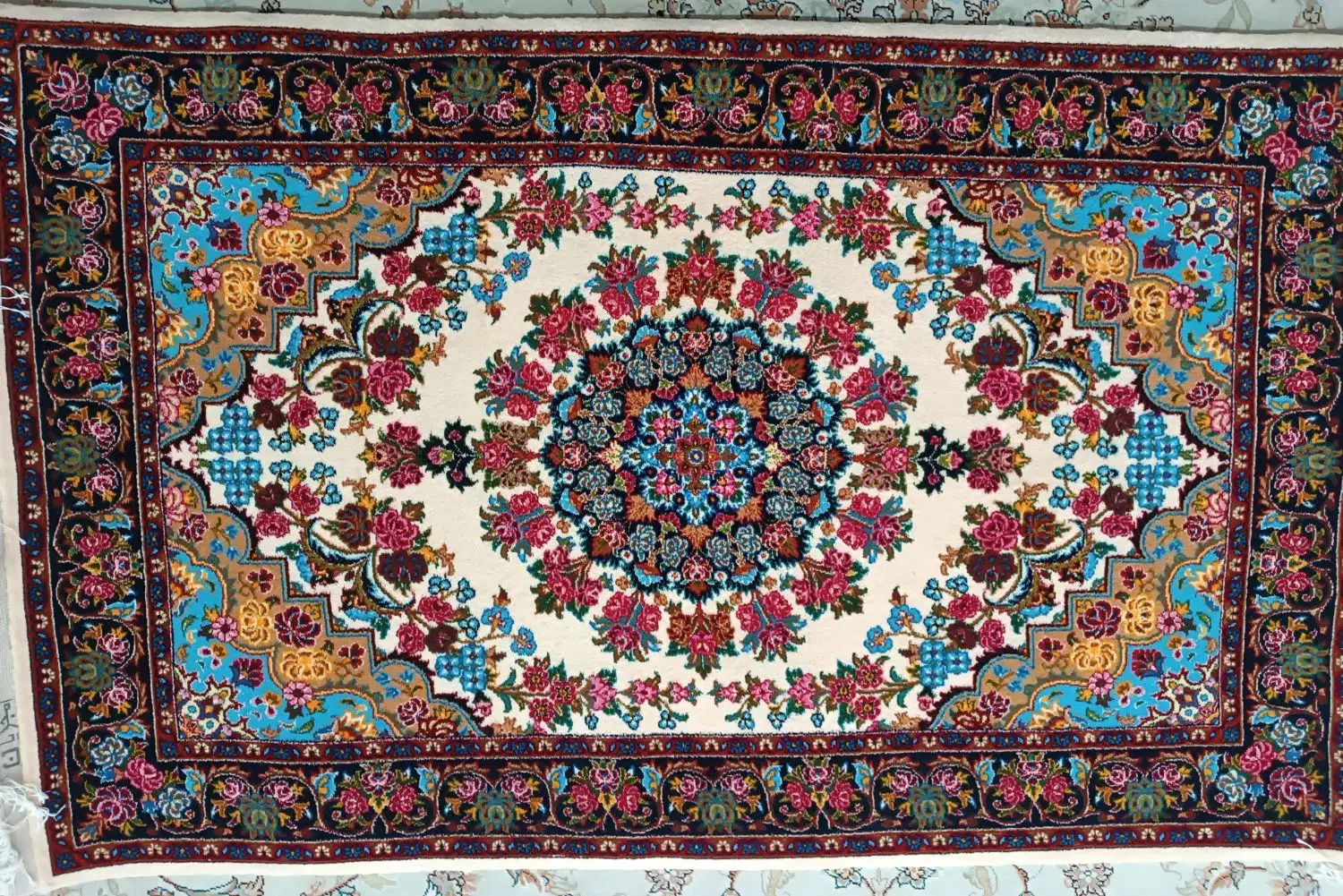 فرش دستباف|فرش|کرمانشاه, |دیوار