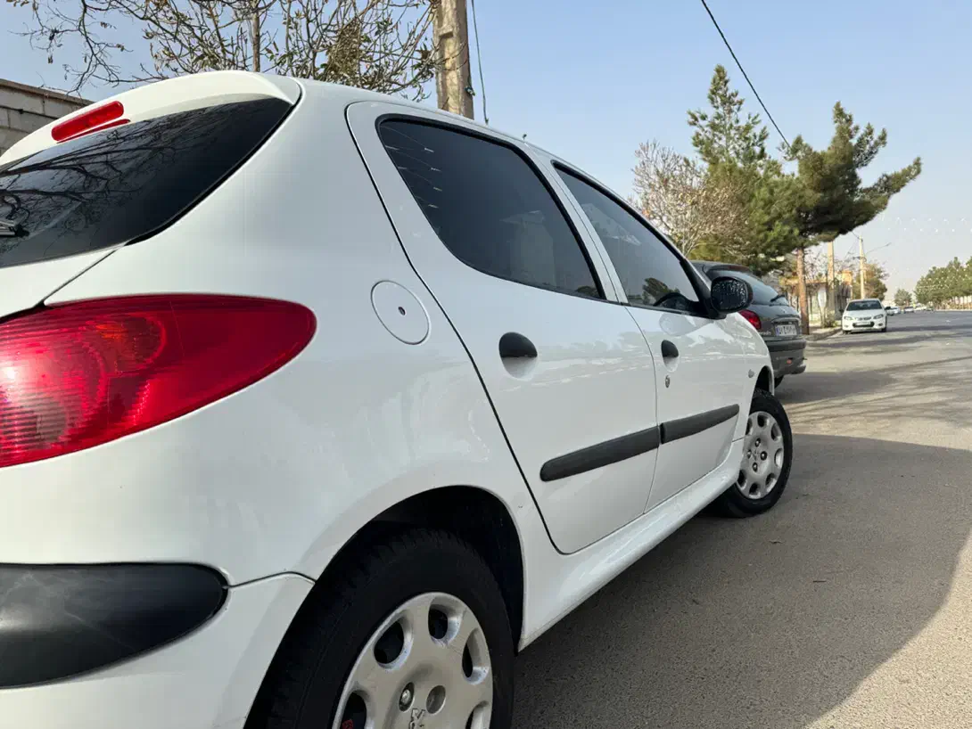 206|خودرو سواری و وانت|قائن, |دیوار