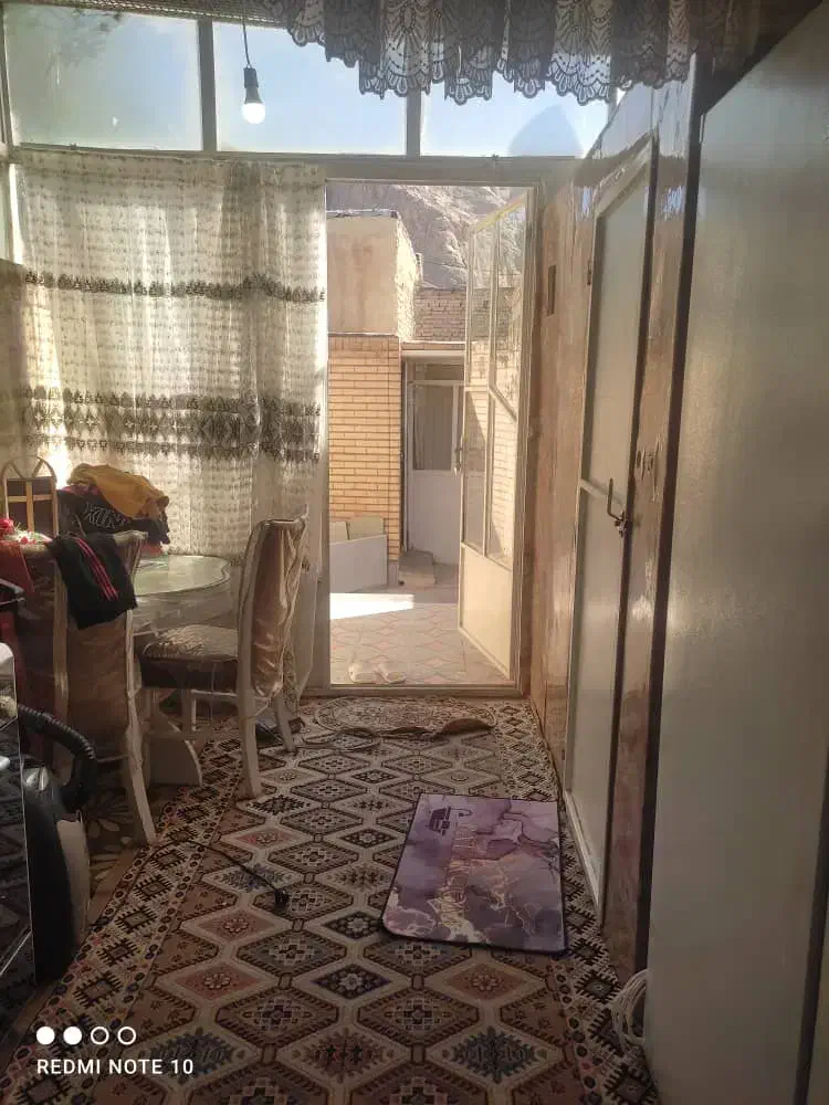 فروش منزل ویلایی|فروش خانه و ویلا|شهرضا, |دیوار