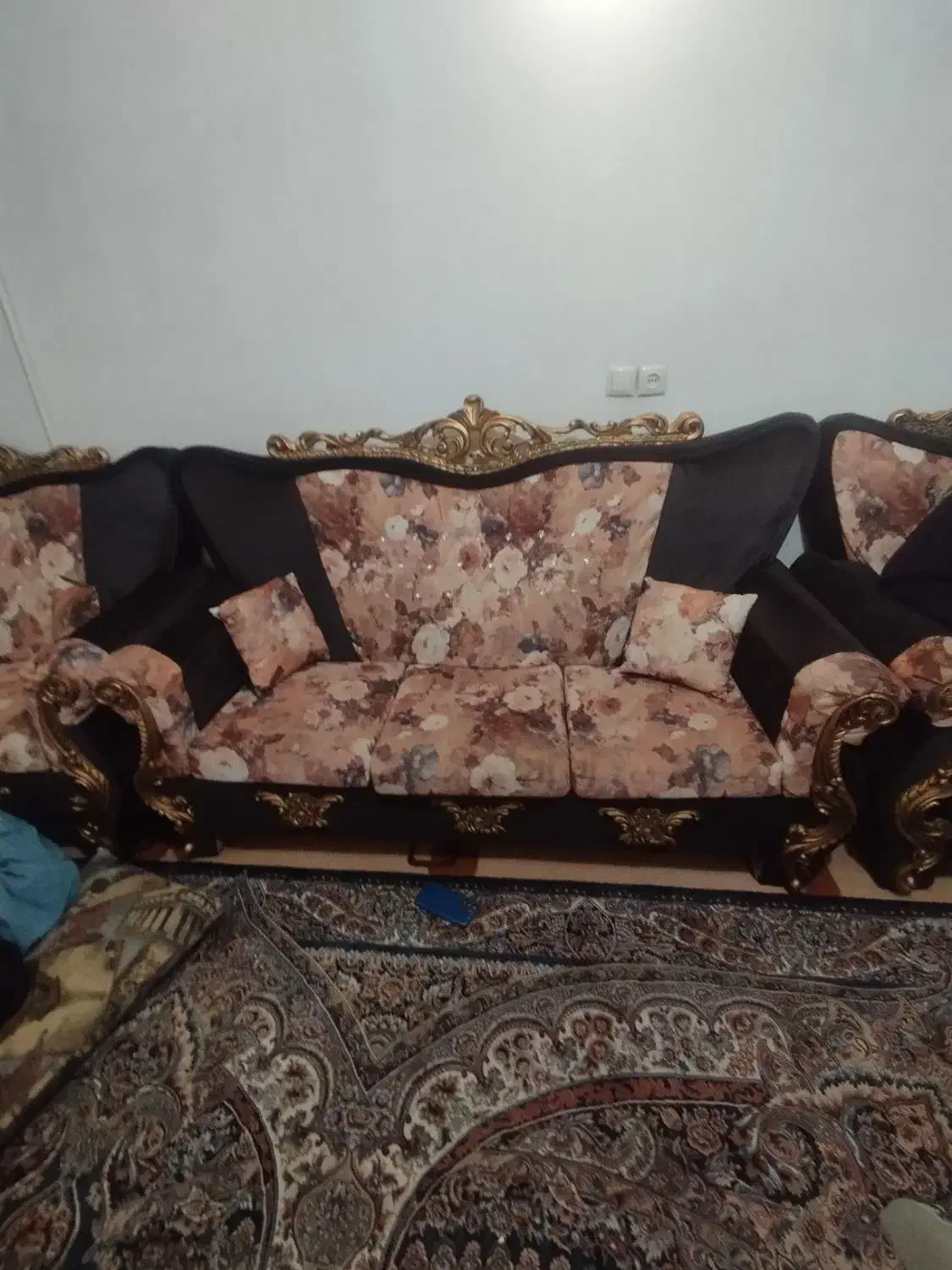 مبل|مبلمان خانگی و میز عسلی|قاهان, |دیوار