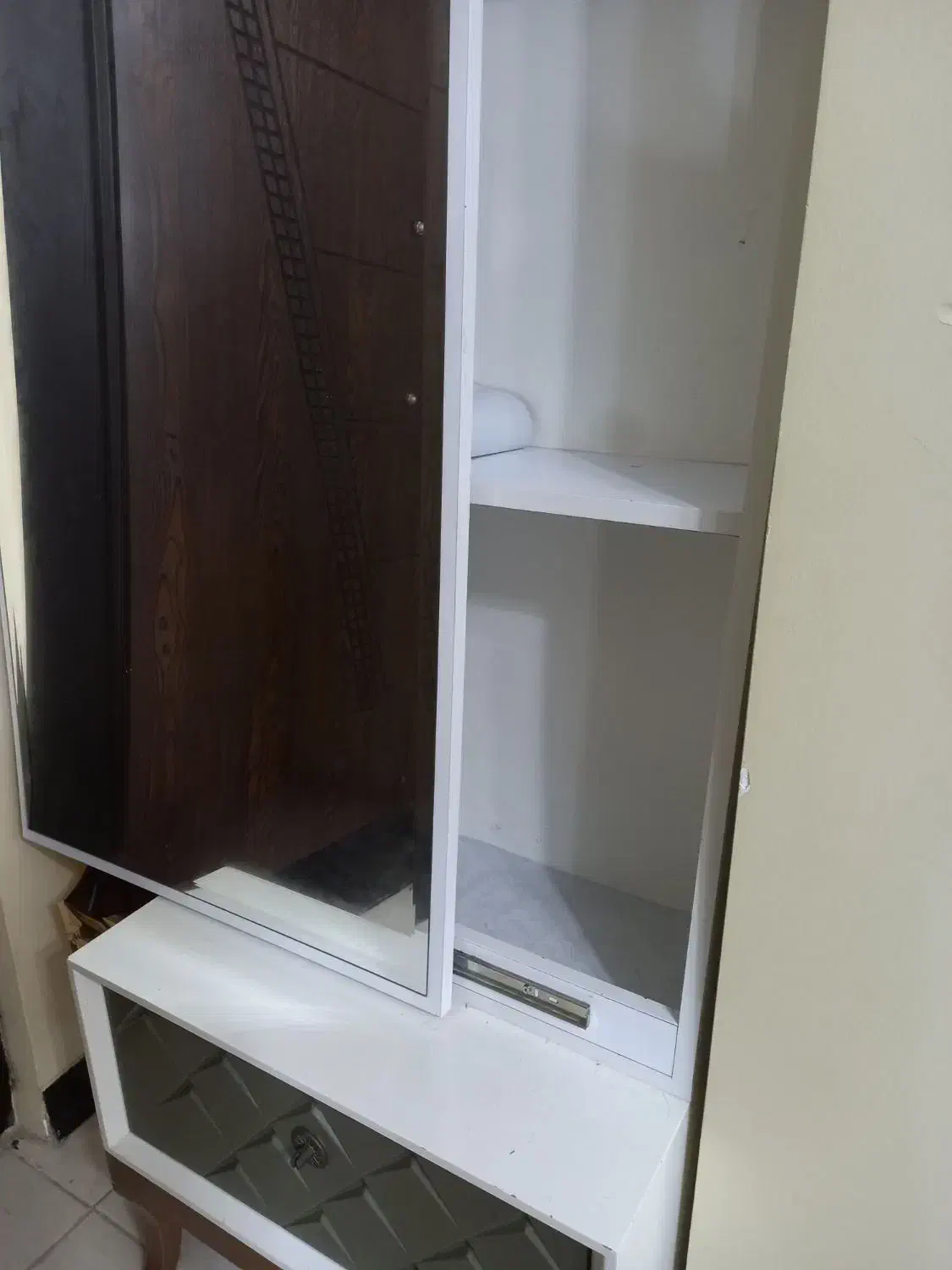 آینه|آینه|بندرعباس, |دیوار