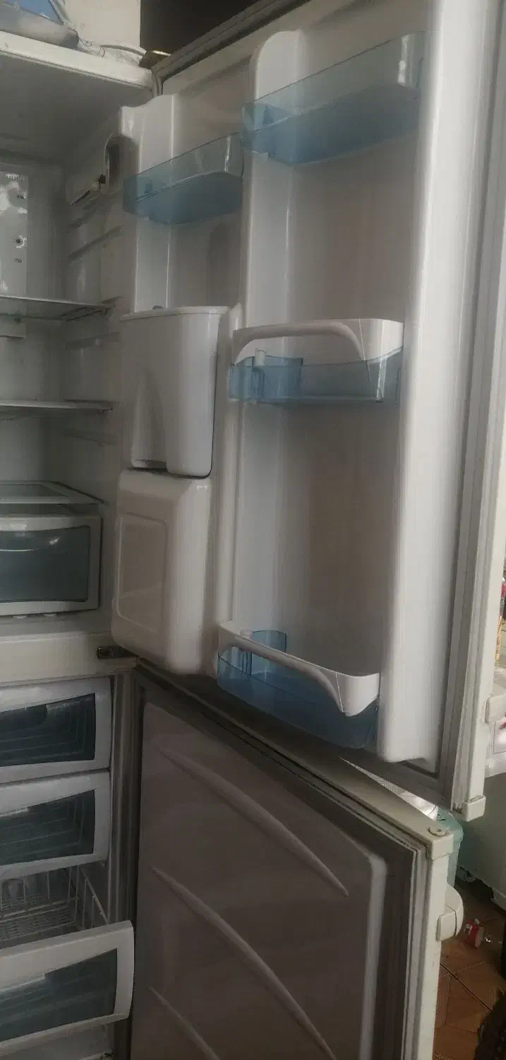 یخچال|یخچال و فریزر|شیروان (خراسان), |دیوار