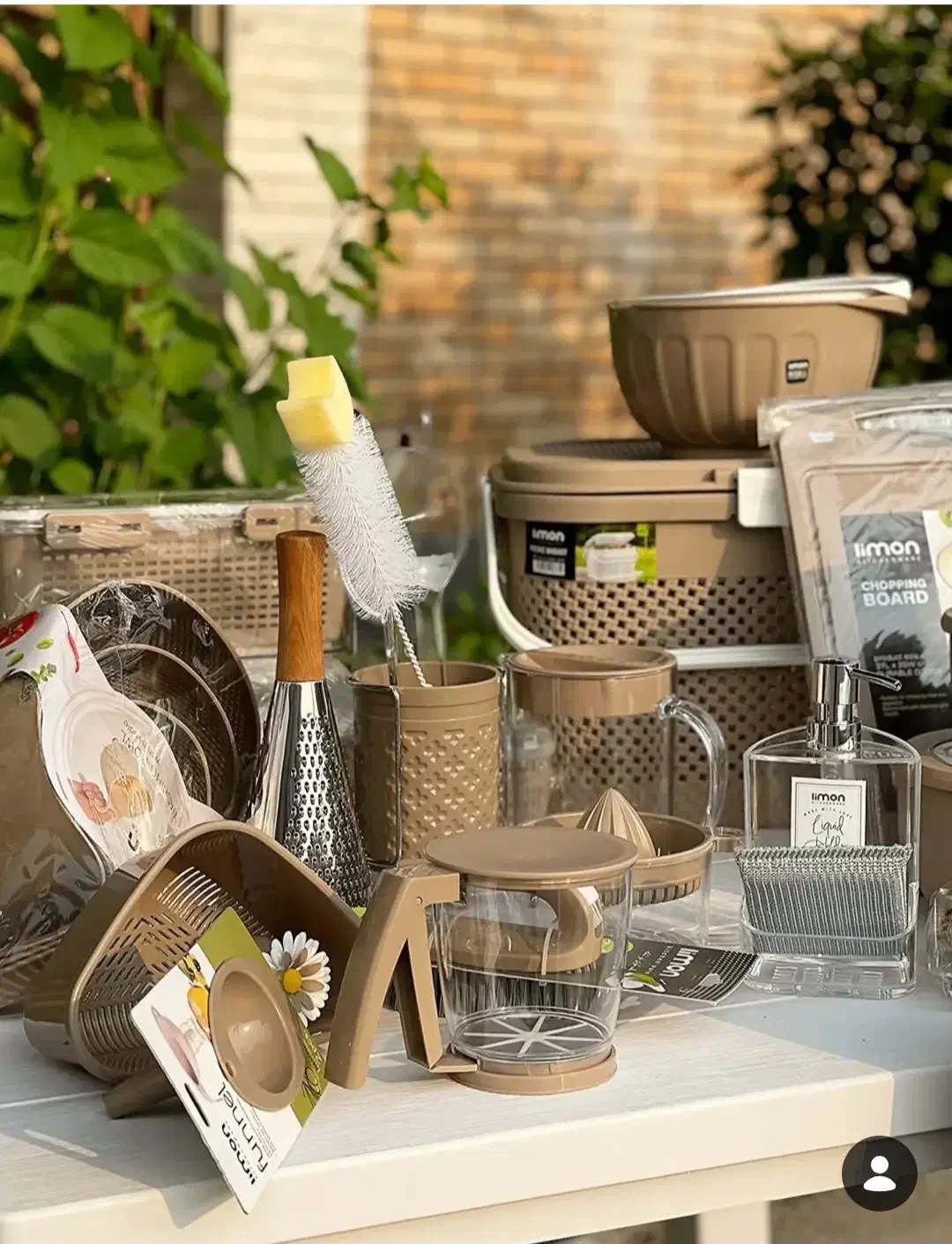 سرویس پلاستیک عروس لیمون اشپزخانه پلاسکو|ظروف نگهدارنده، پلاستیکی، یک‌بارمصرف|کرج, کوی کارمندان شمالی|دیوار