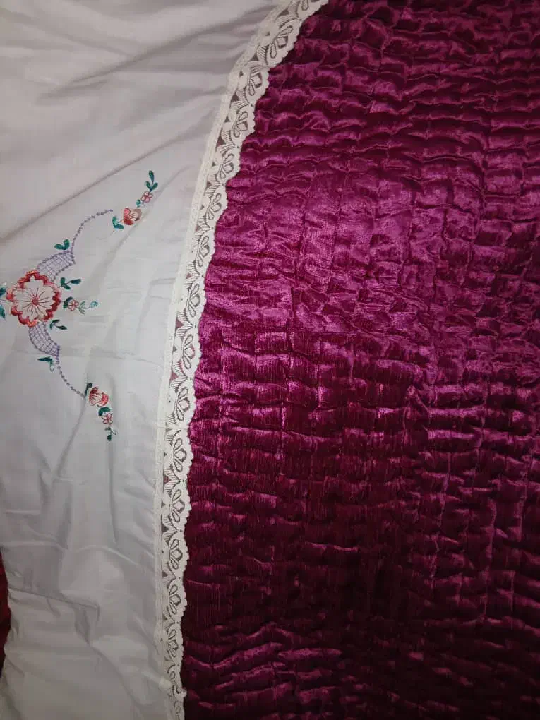 لحاف کاملا نو|رختخواب، بالش، پتو|احمدآبادمستوفی, |دیوار