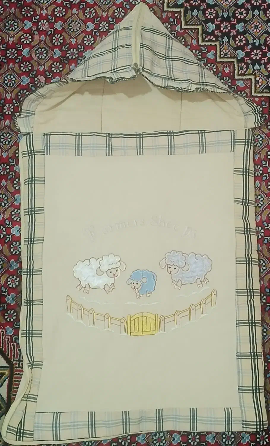 فروش یا معاوضه قنداق نوزاد با فلش مموری|اسباب و اثاث بچه|سنندج, |دیوار