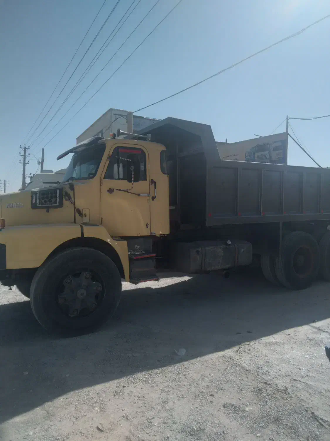 ولو کمپرسی ۸۳ خارجی|خودرو سنگین|بهشهر, |دیوار