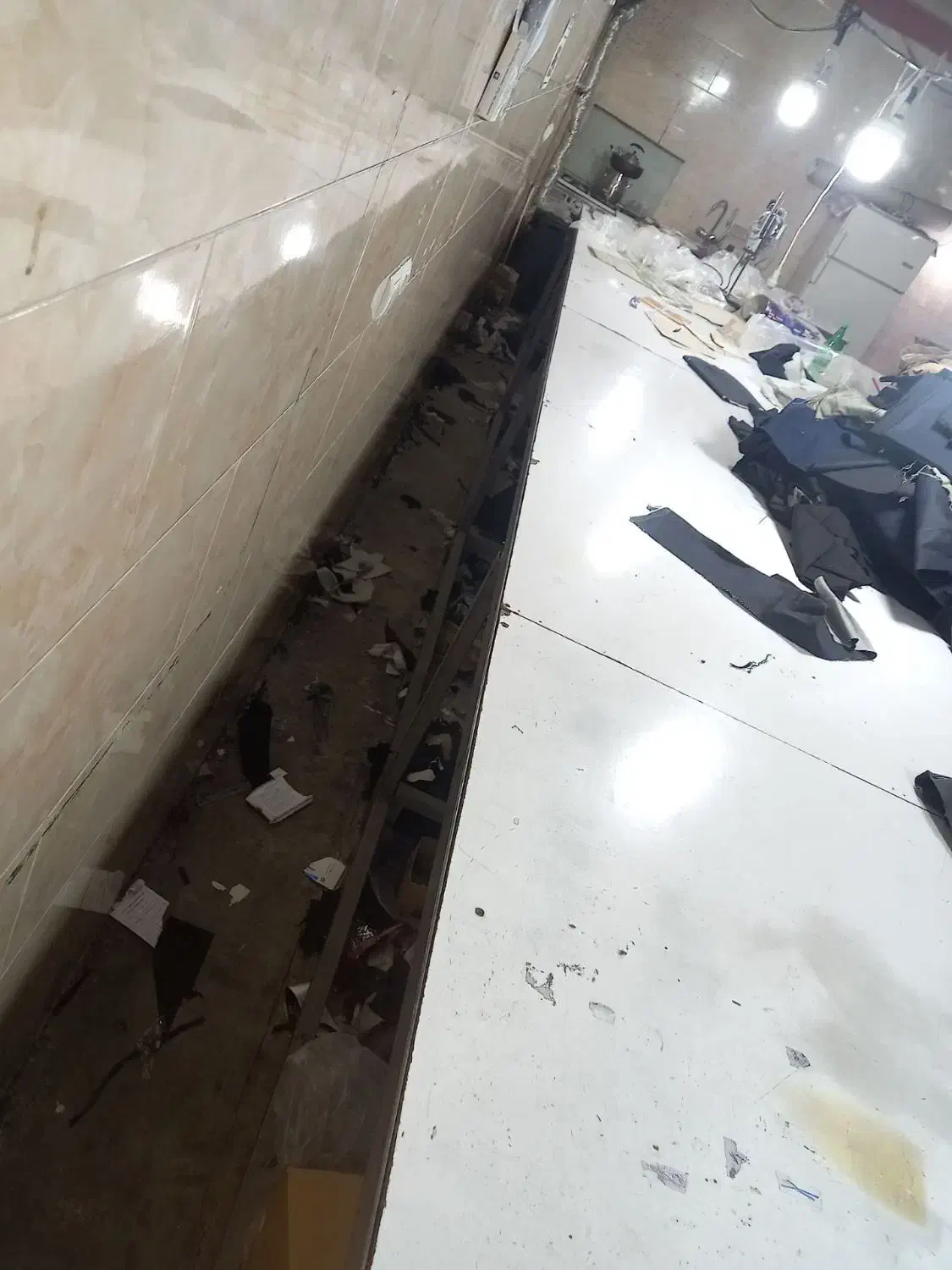 انواع نیمکت و میز وسط و میز برش۷ متری|صندلی و نیمکت|نسیم‌شهر, |دیوار