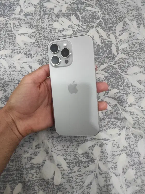 ایفون 16 پرو مکس iphone 16 pro max|موبایل|اصفهان, خلجا|دیوار