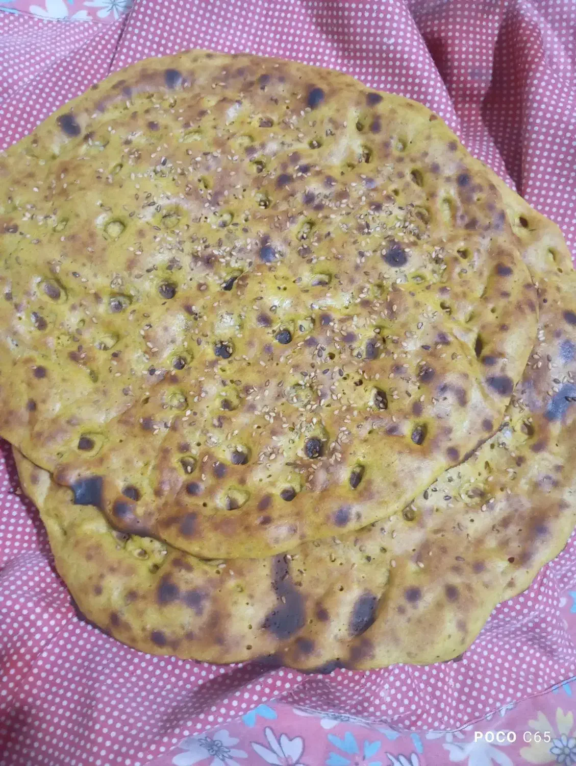 گرده گرم تنوری|خوردنی و آشامیدنی|خورموج, |دیوار