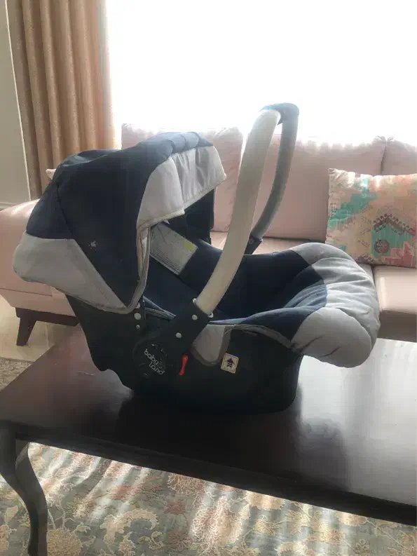 کریر|کالسکه و لوازم جانبی|اراک, |دیوار