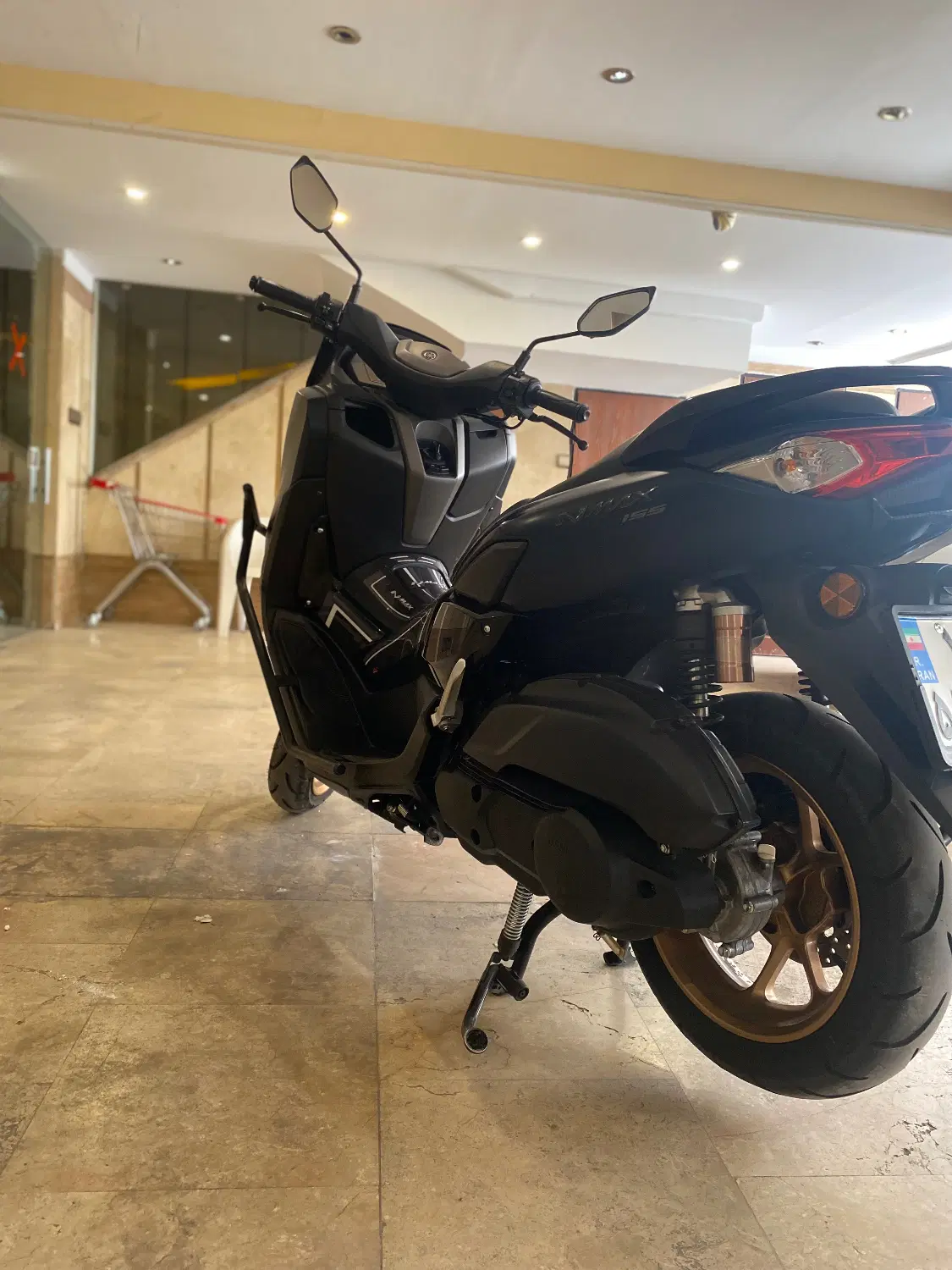 موتور یاماها انمکس فول yamaha nmax 1404|موتورسیکلت|تهران, نیلوفر|دیوار