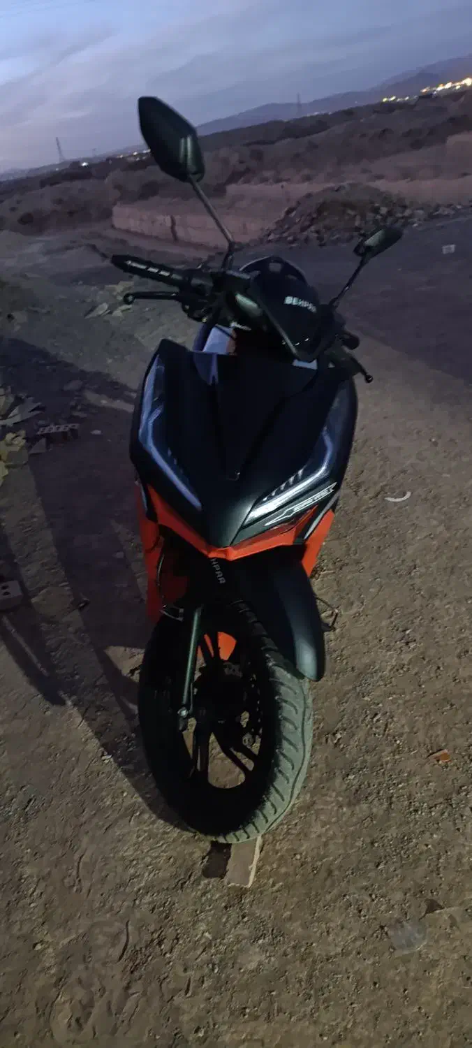 موتور کلیک 150 مدل 1401 معاوضه با موتور 200|موتورسیکلت|نیشابور, پاستور|دیوار