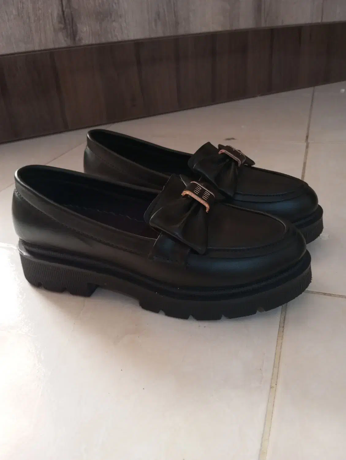 کفش زنانه|کیف، کفش، کمربند|پاکدشت, پاکدشت (مامازند)|دیوار