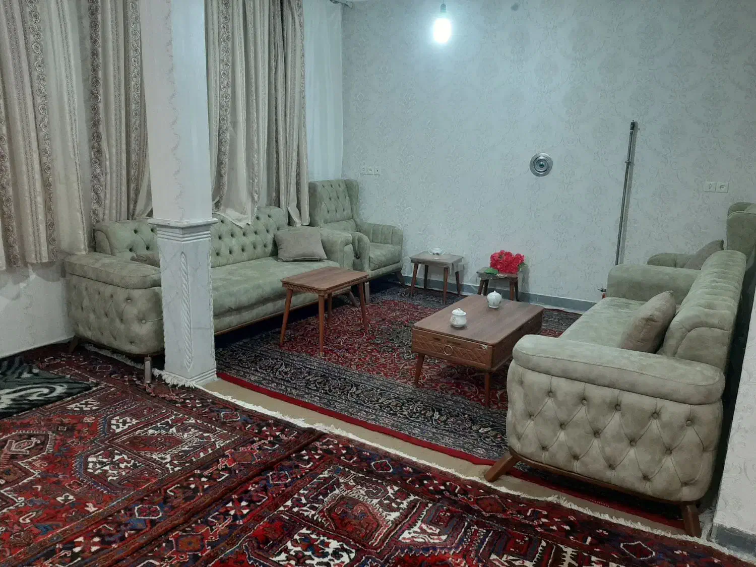 فروش خانه با یک مغازه ۳ دهنه در شهر گوگان|فروش خانه و ویلا|گوگان, |دیوار
