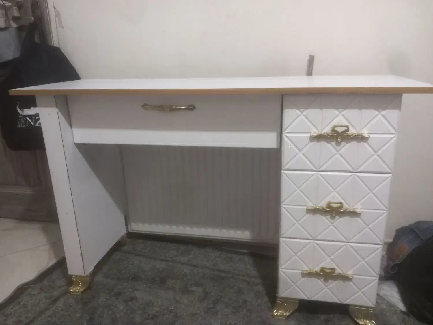 کنسول|بوفه، ویترین، کنسول|باغستان, |دیوار