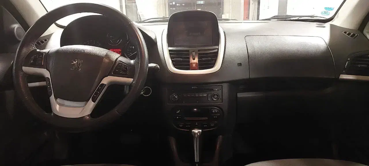 207 اتومات مدل ۱۴۰۰|خودرو سواری و وانت|شیراز, فرهنگ شهر|دیوار