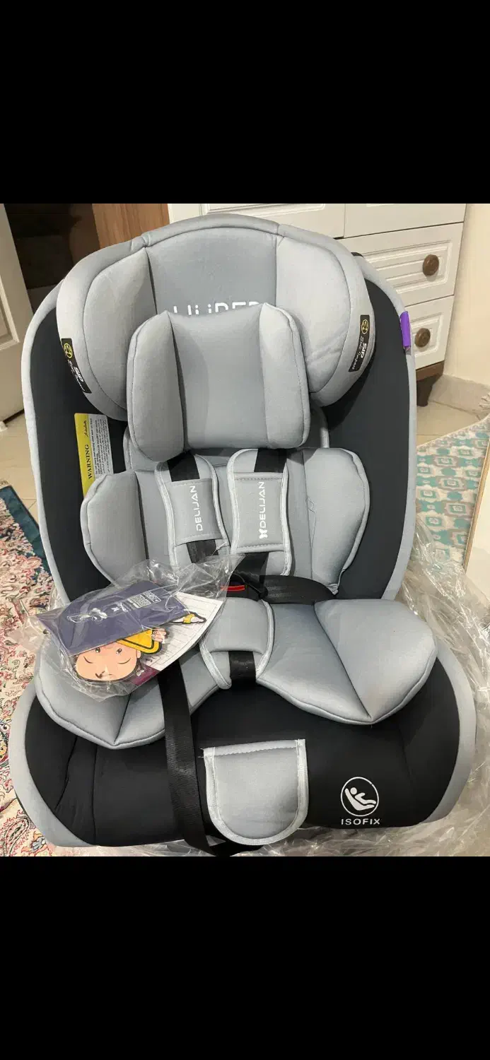 صندلی ماشین کودک|تخت و صندلی بچه|صومعهسرا, |دیوار