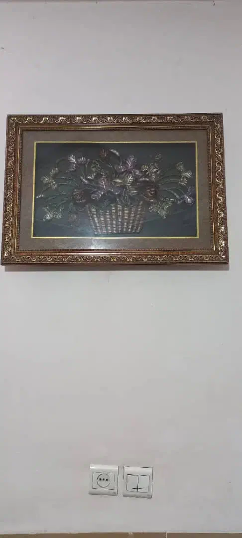 پشتی و تکیه گاه و گلدان گل|پشتی|لنجان, |دیوار