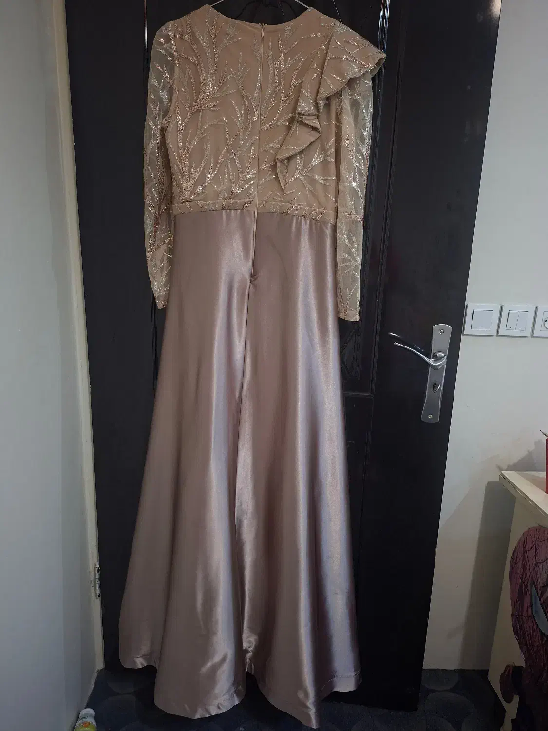 لباس مجلسی|لباس|پاکدشت, پاکدشت (مامازند)|دیوار