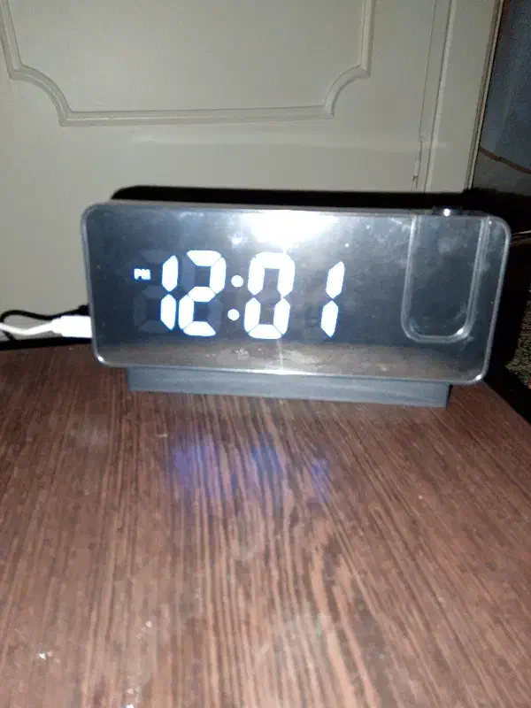 ساعت هوشمند رومیزی|ساعت دیواری و تزئینی|تهران, افسریه شمالی|دیوار