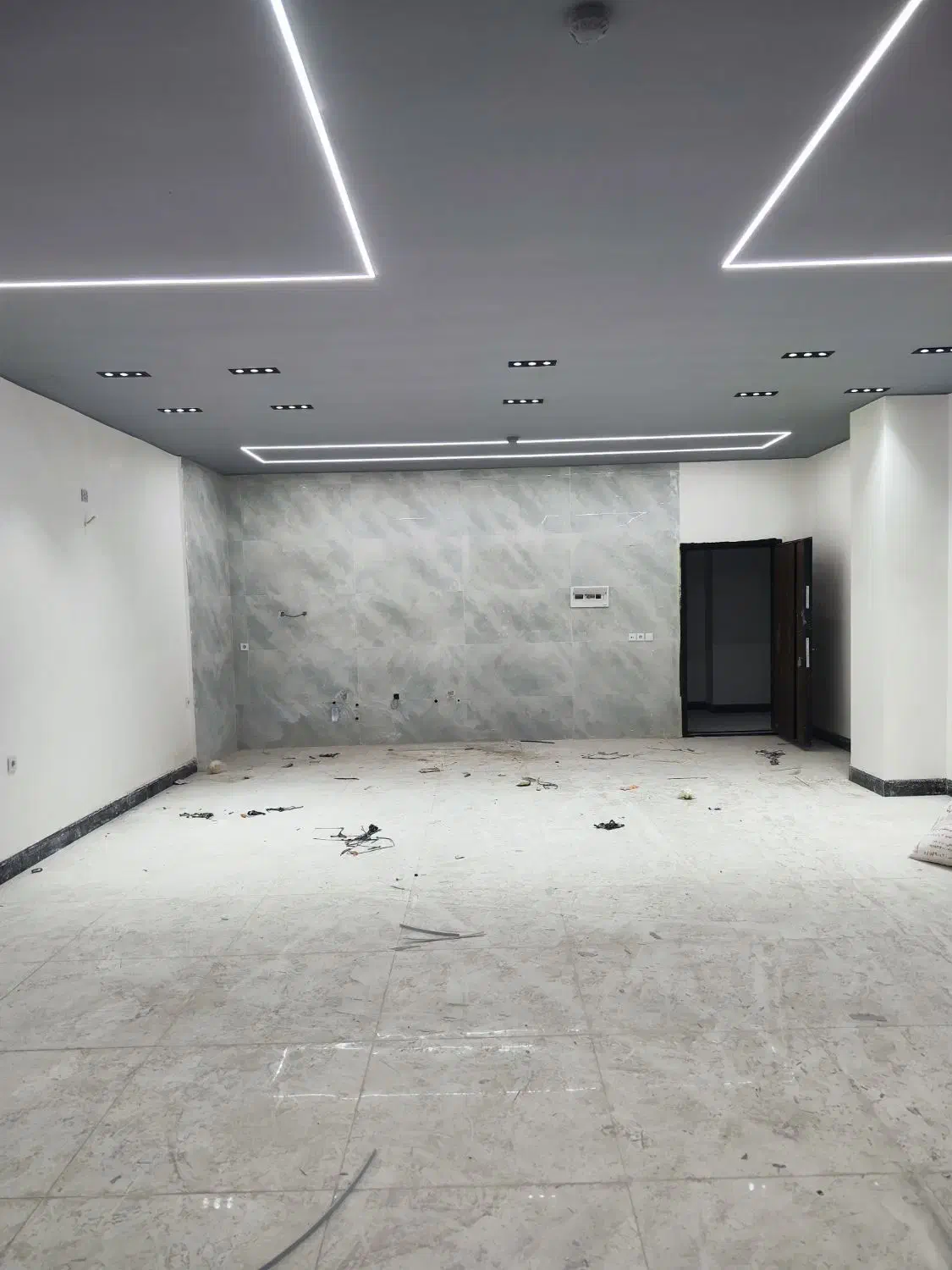 واحد تجاری  / اداری|فروش دفتر کار، اتاق اداری، مطب|دوگنبدان, |دیوار