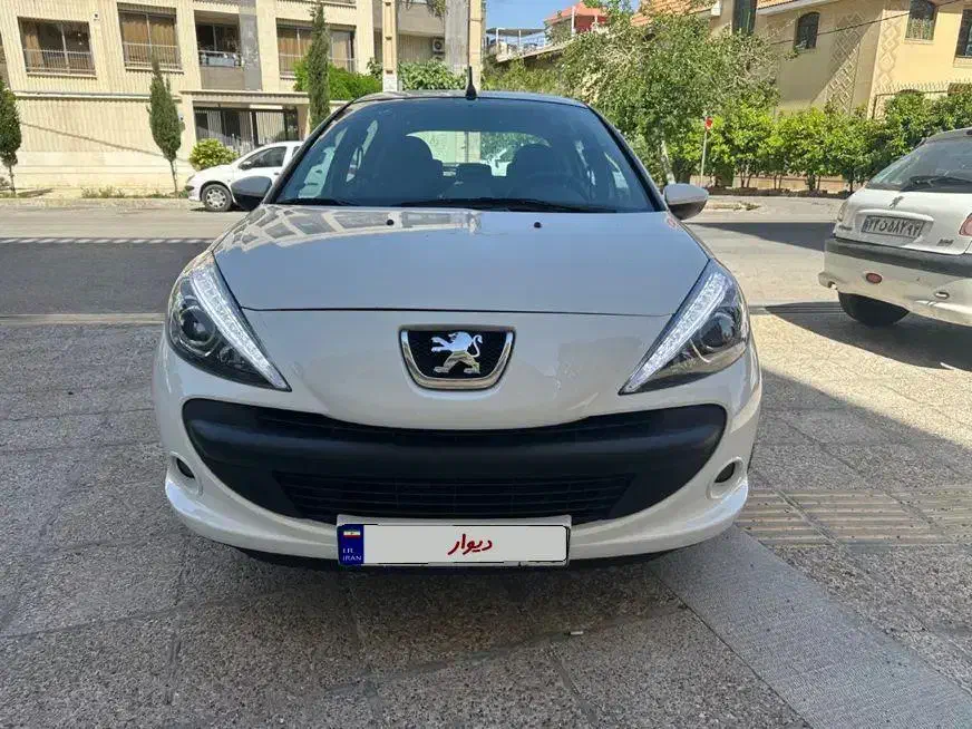 پژو ۲۰۷|خودرو سواری و وانت|شیراز, تلخ داش|دیوار