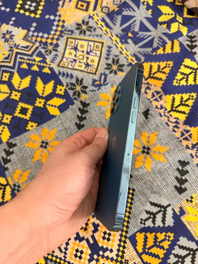 Iphone 12 Pro max zaa 256 ایفون خیلی تمیز|موبایل|کرمان, |دیوار