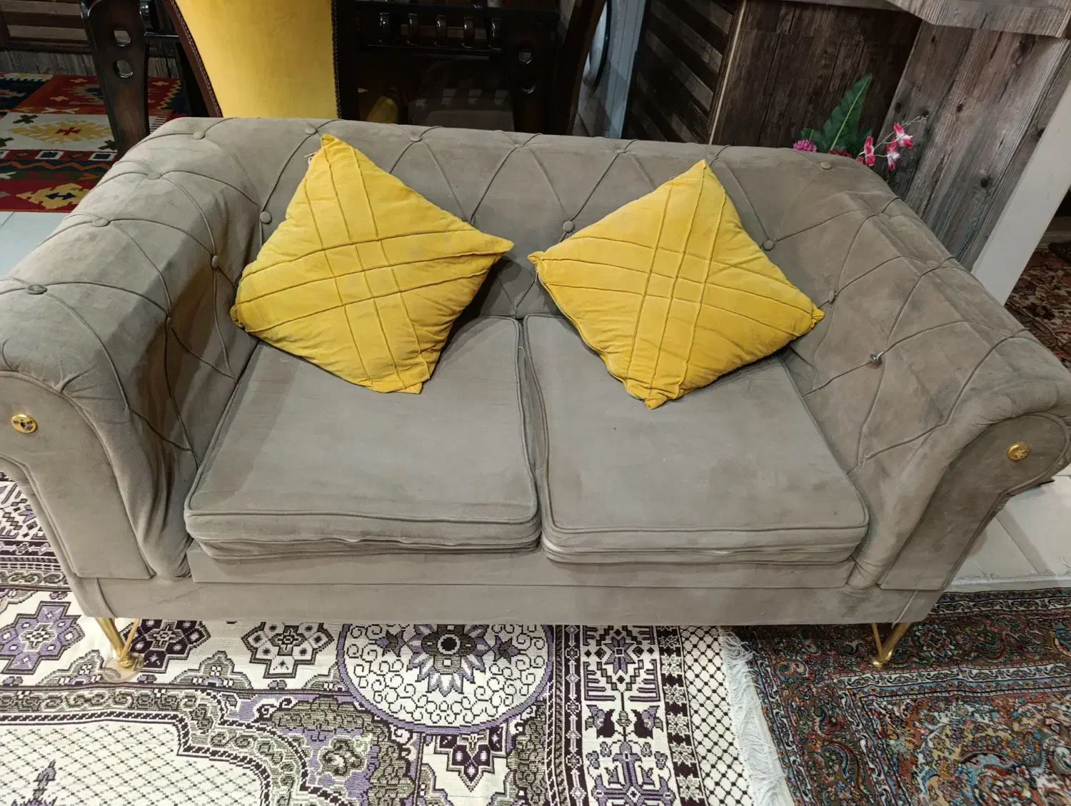 مبل راحتی|مبلمان خانگی و میز عسلی|تربت‌حیدریه, منصوریه|دیوار