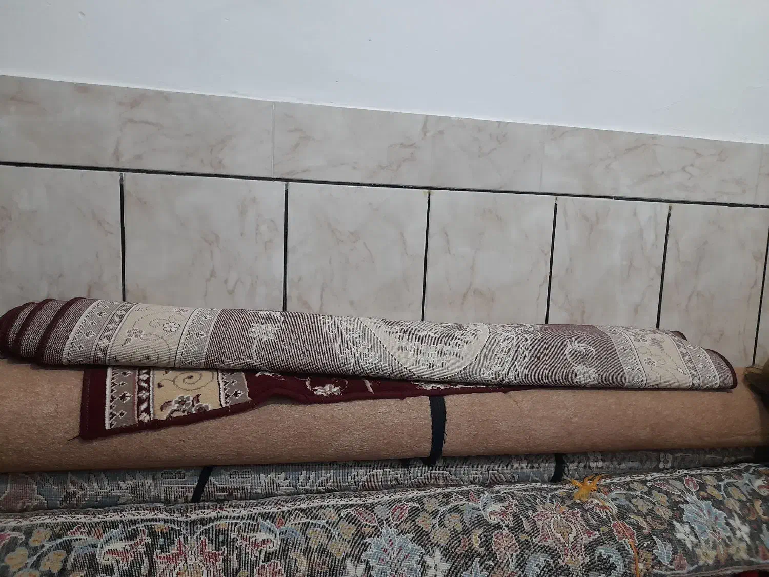 یک عدد قالی ۱۲ متری به فروش میرسد|فرش|داراب, |دیوار