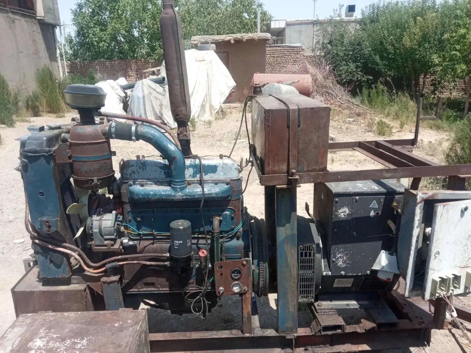 فروشی|ابزارآلات|جغتای, |دیوار