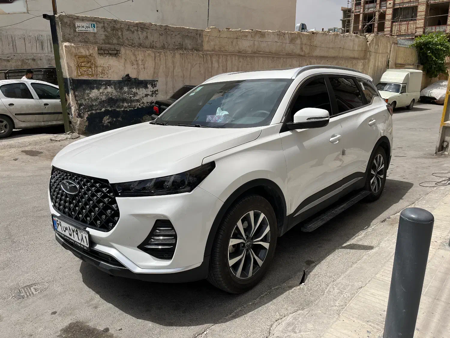 نصب فوق تخصصی شیشه دودی با ضمانت کتبی ۵ ساله|خدمات موتور و ماشین|اصفهان, همت‌آباد|دیوار