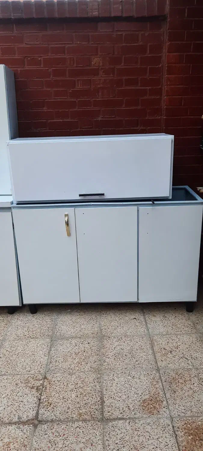 کابینت ۳/۵متری فلزی در چوب ۳ ماه کار کرده|مصالح و تجهیزات ساختمان|امیدیه, |دیوار