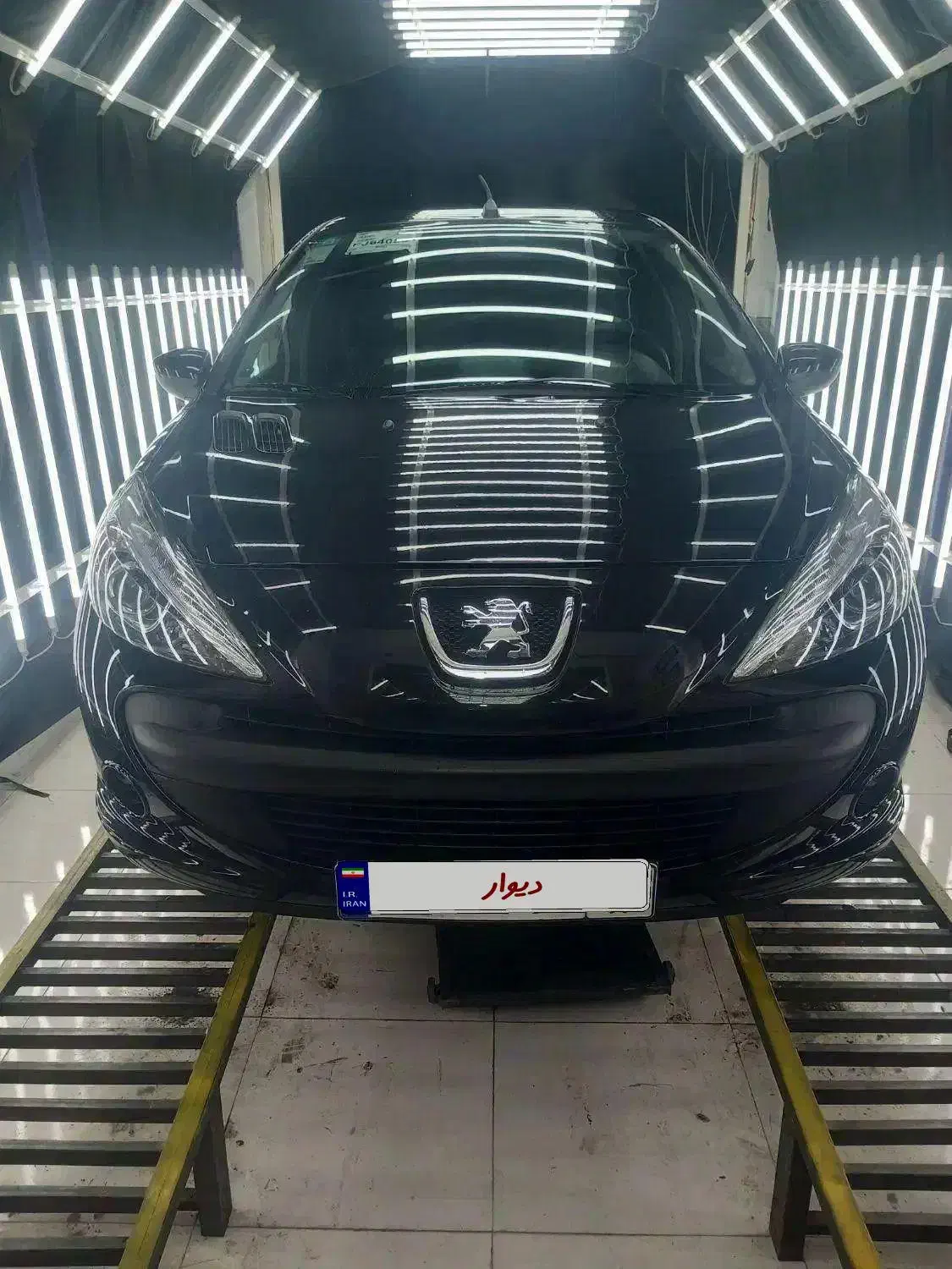 ۲۰۷ فلز ۴۰۲ در حد خشک|خودرو سواری و وانت|شاهرود, |دیوار