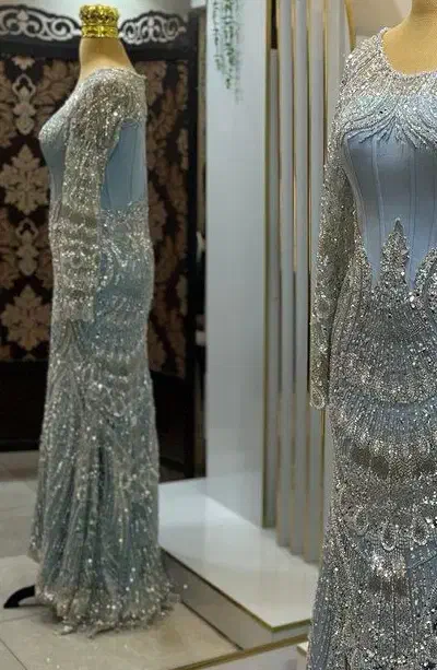 لباس مجلسی|لباس|رشت, آزادگان|دیوار