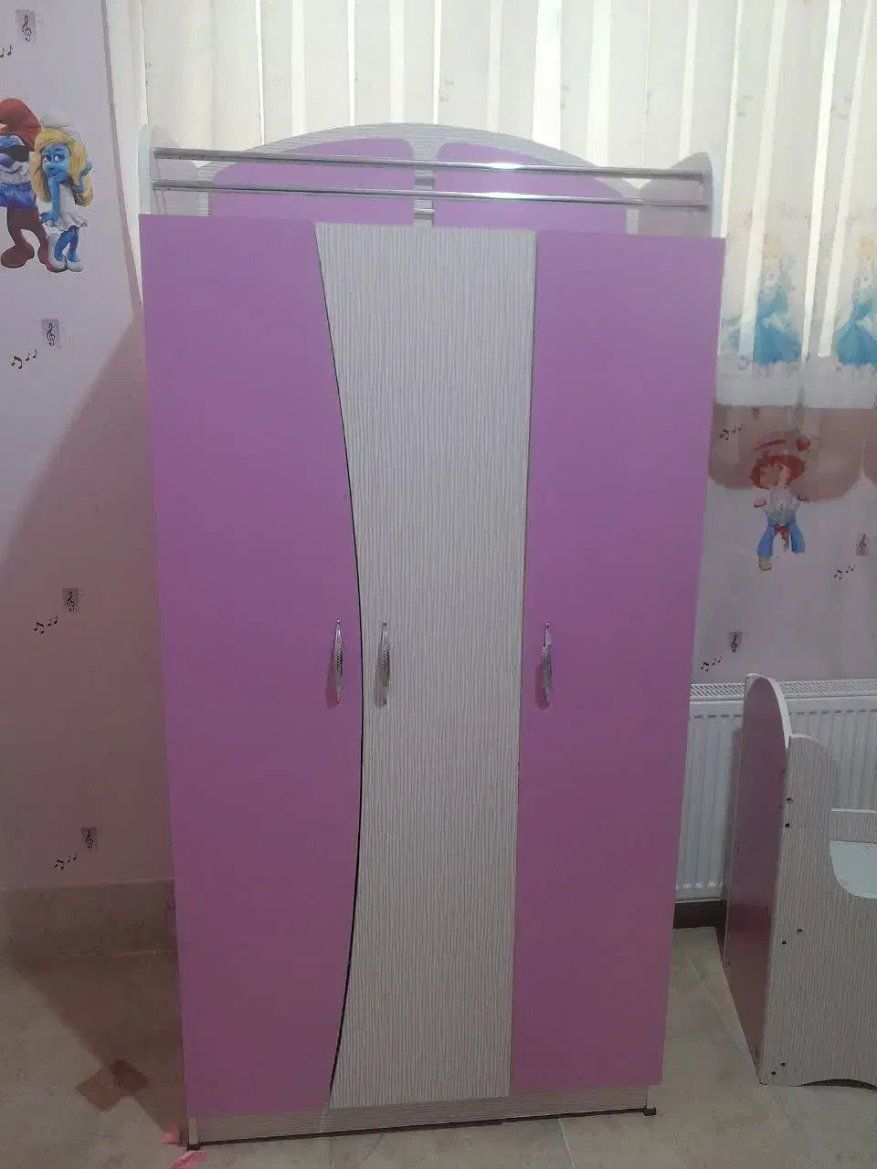 کمدوویترین، صندلی ومیزآرایش بچه|اسباب و اثاث بچه|خمینی‌شهر, |دیوار