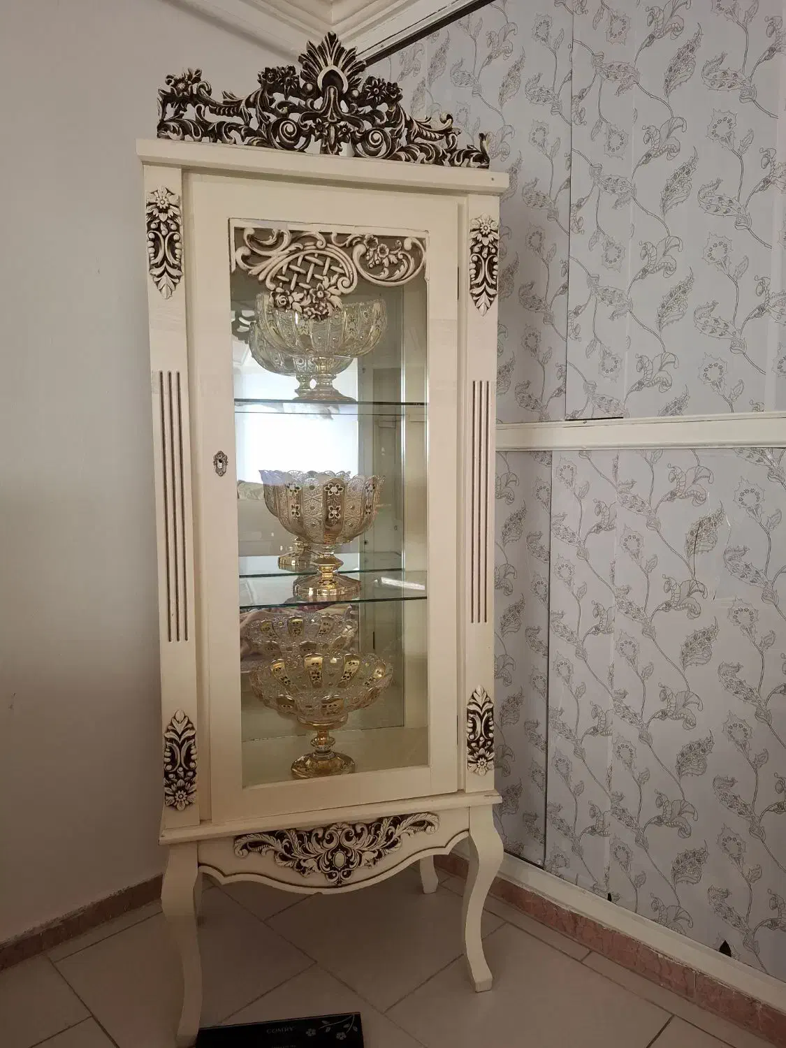 بوفه|بوفه، ویترین، کنسول|آمل, |دیوار