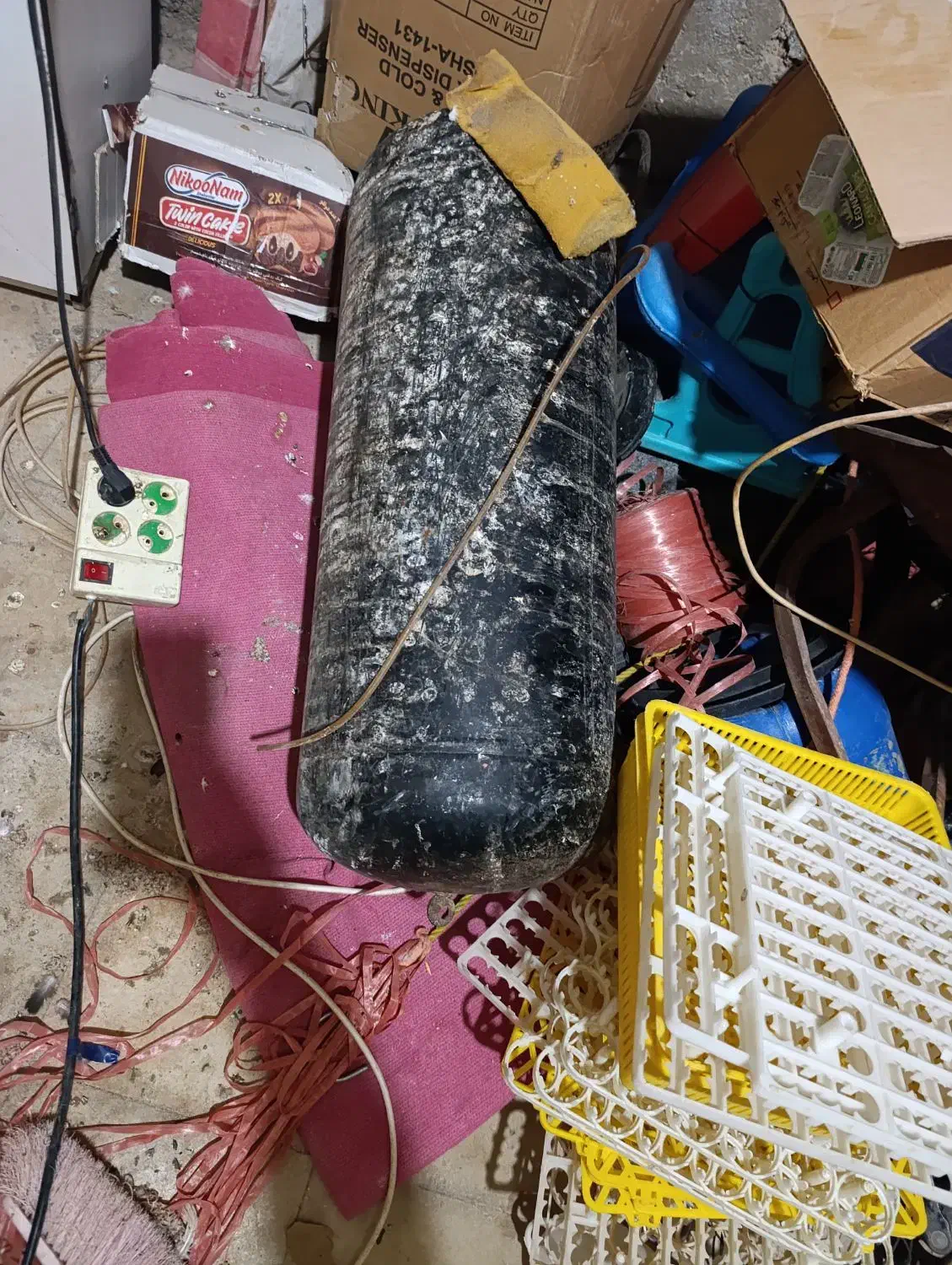 وسایل حیوانات|لوازم جانبی حیوانات|چمران, |دیوار