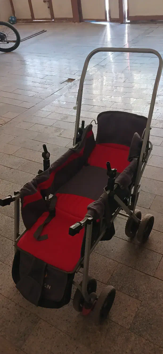 کالسکه دوقلو|کالسکه و لوازم جانبی|بیجار, |دیوار