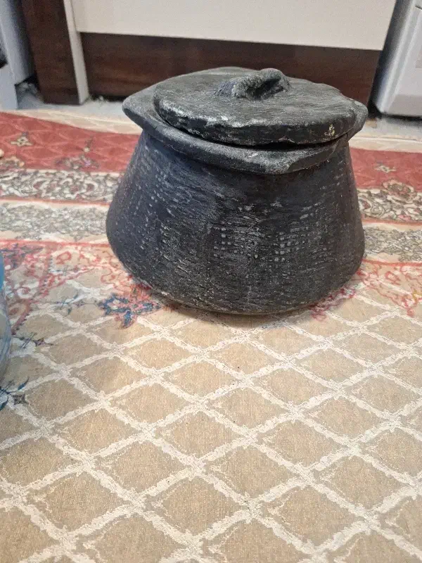 دیگ سنگی اصل|ظروف پخت‌وپز|تربت جام, میان جام|دیوار