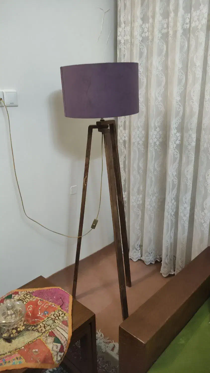 آباژور|چراغ خواب و آباژور|بروجرد, |دیوار