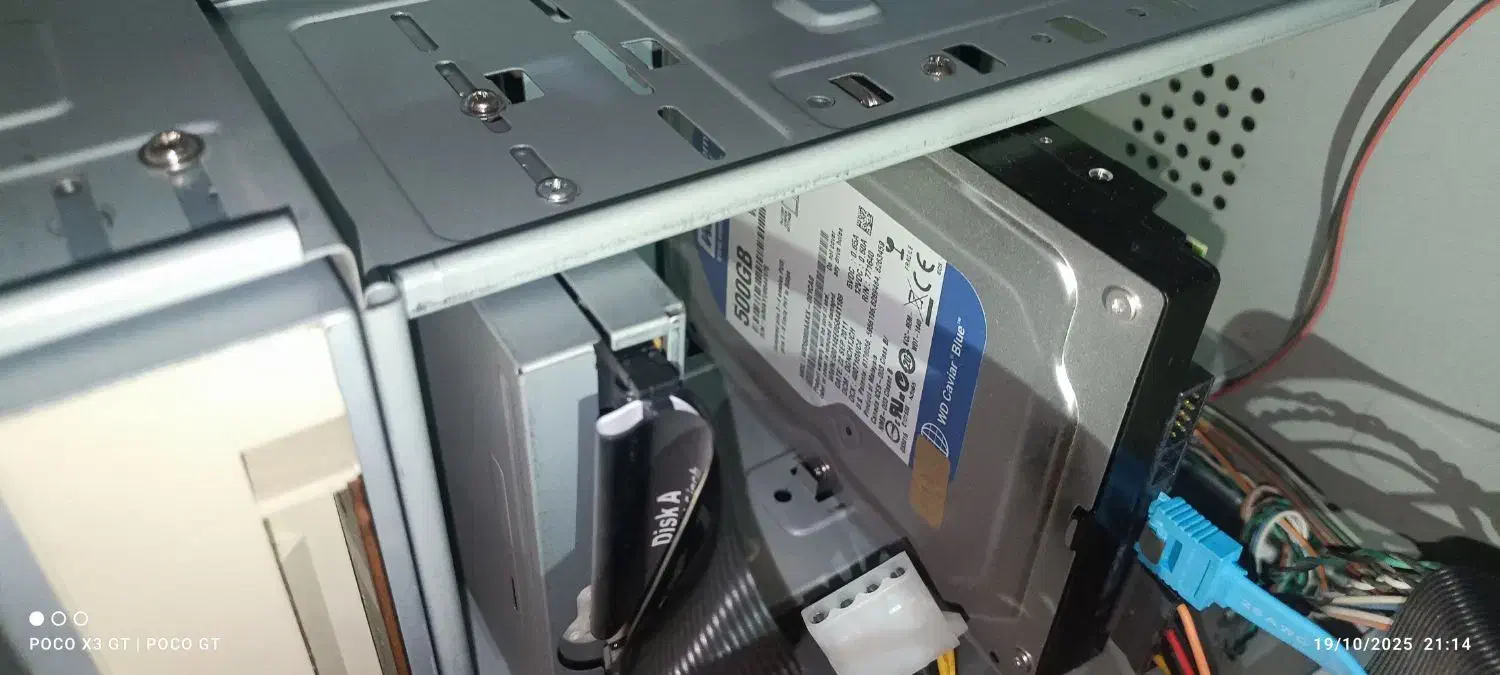 مانیتور و کیس و رک کامپیوتر|رایانه رومیزی|نجف‌آباد, ولیعصر|دیوار