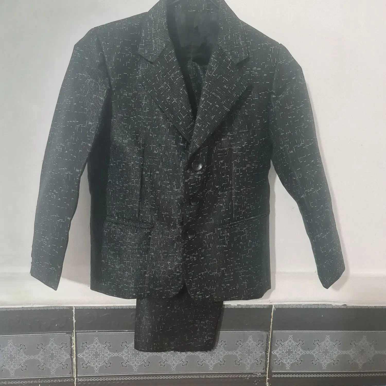 کت وشلوار بچگانه|کفش و لباس بچه|یاسوج, |دیوار