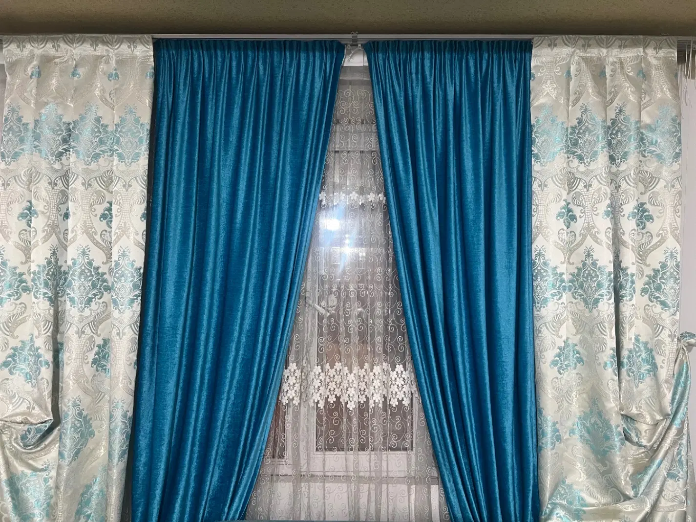 پرده|پرده، رانر، رومیزی|سمنان, |دیوار