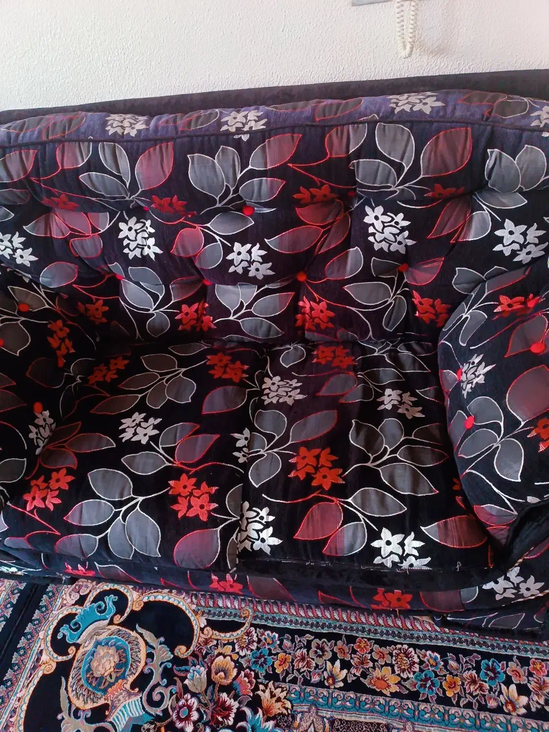 مبل|مبلمان خانگی و میز عسلی|شاهین‌شهر, شهرک گلدیس|دیوار