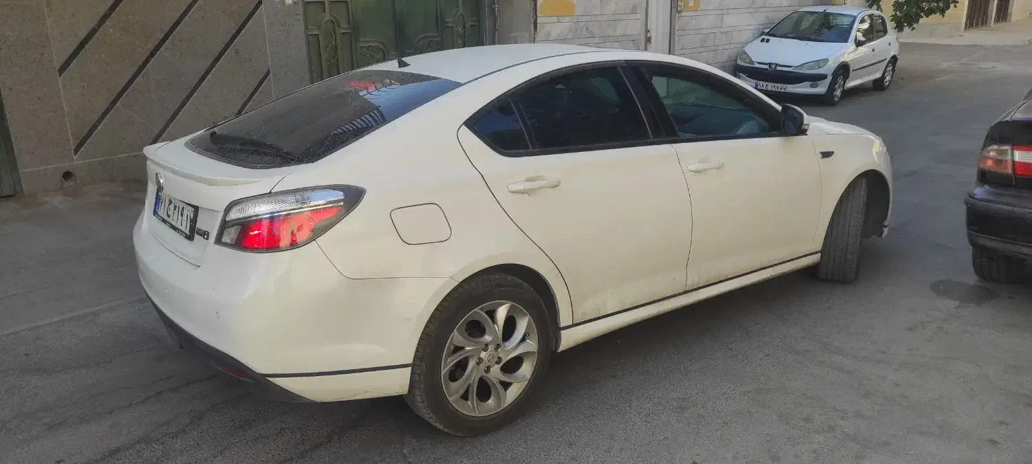 MG 6 مدل ۲۰۱۳ - سفید - 1 میلیارد و سیصد|خودرو سواری و وانت|اصفهان, فرهنگیان|دیوار