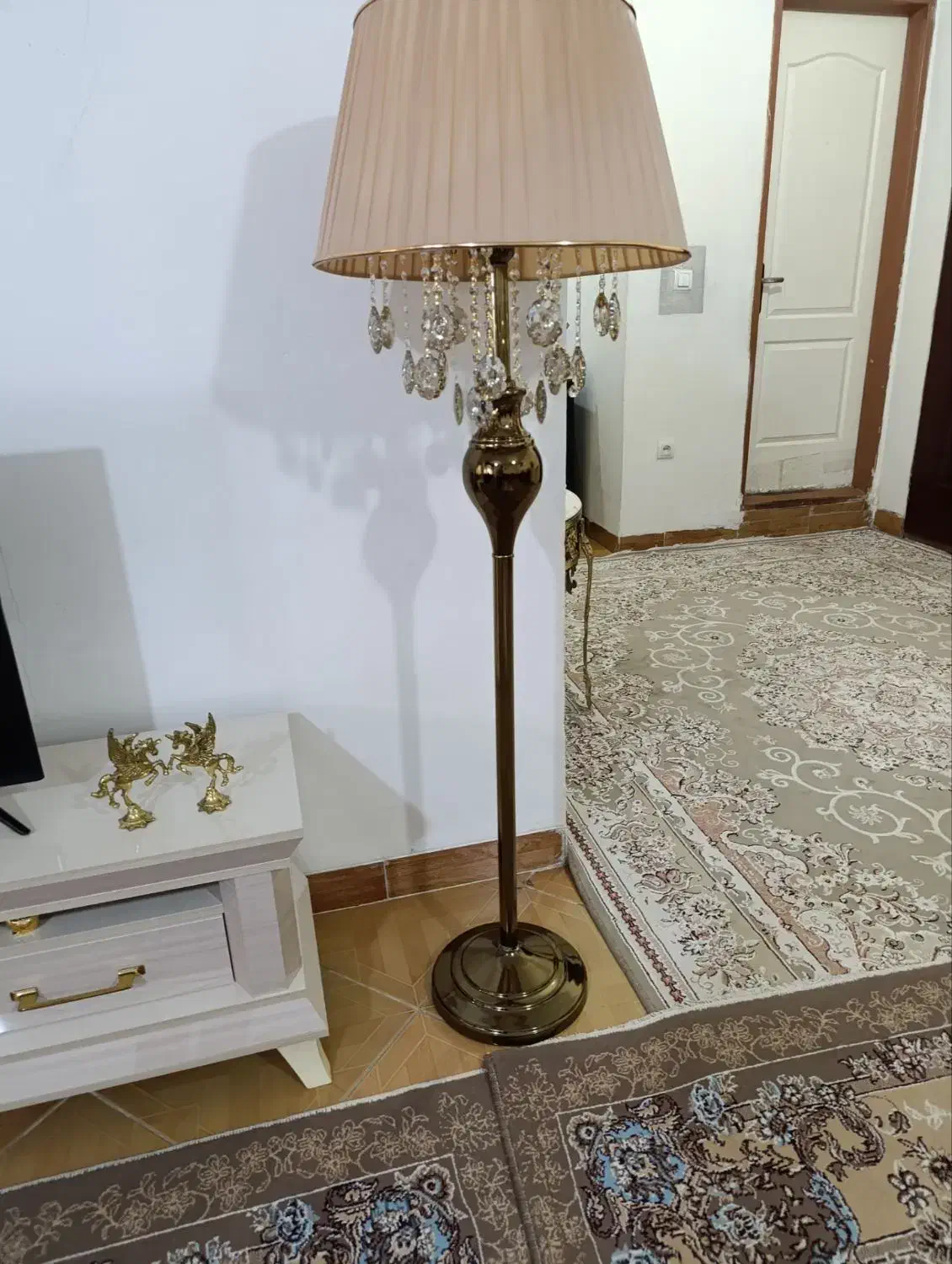 آباژور نو|چراغ خواب و آباژور|اسدآباد, |دیوار