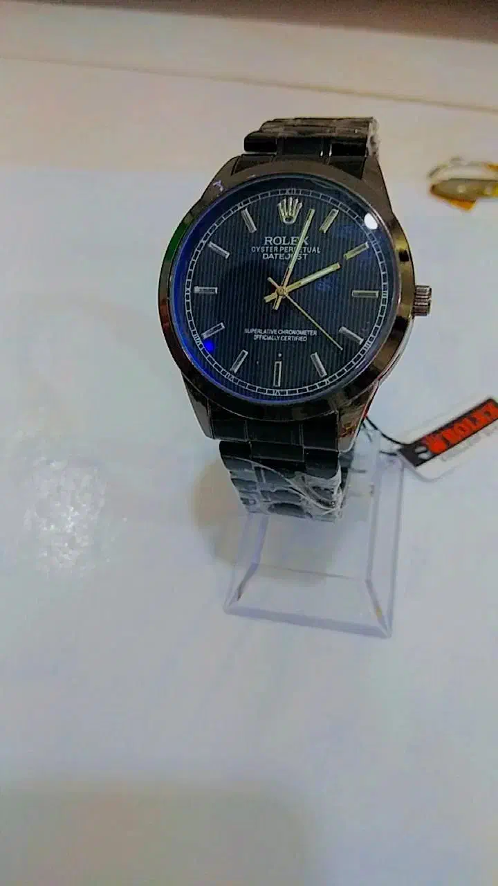 موجود شد|ساعت|مشهد, بهمن|دیوار