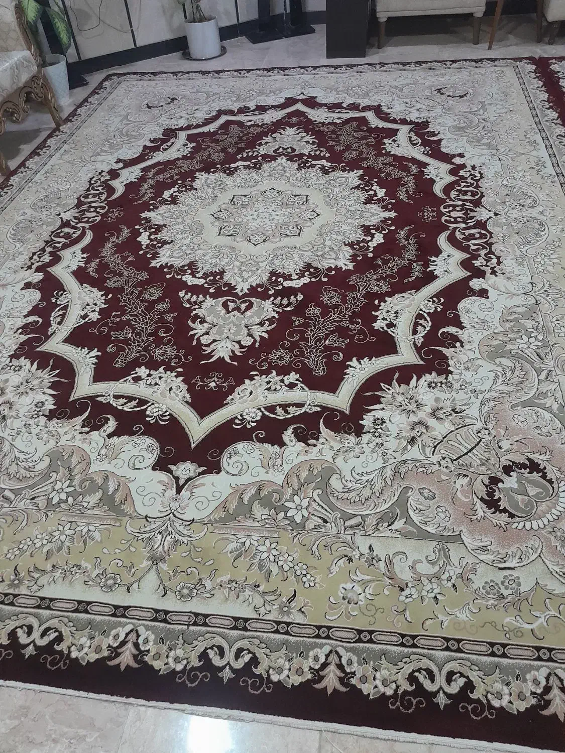 دو تخته فرش ۱۲ متری و شش عدد پشتی|فرش|بیجار, |دیوار
