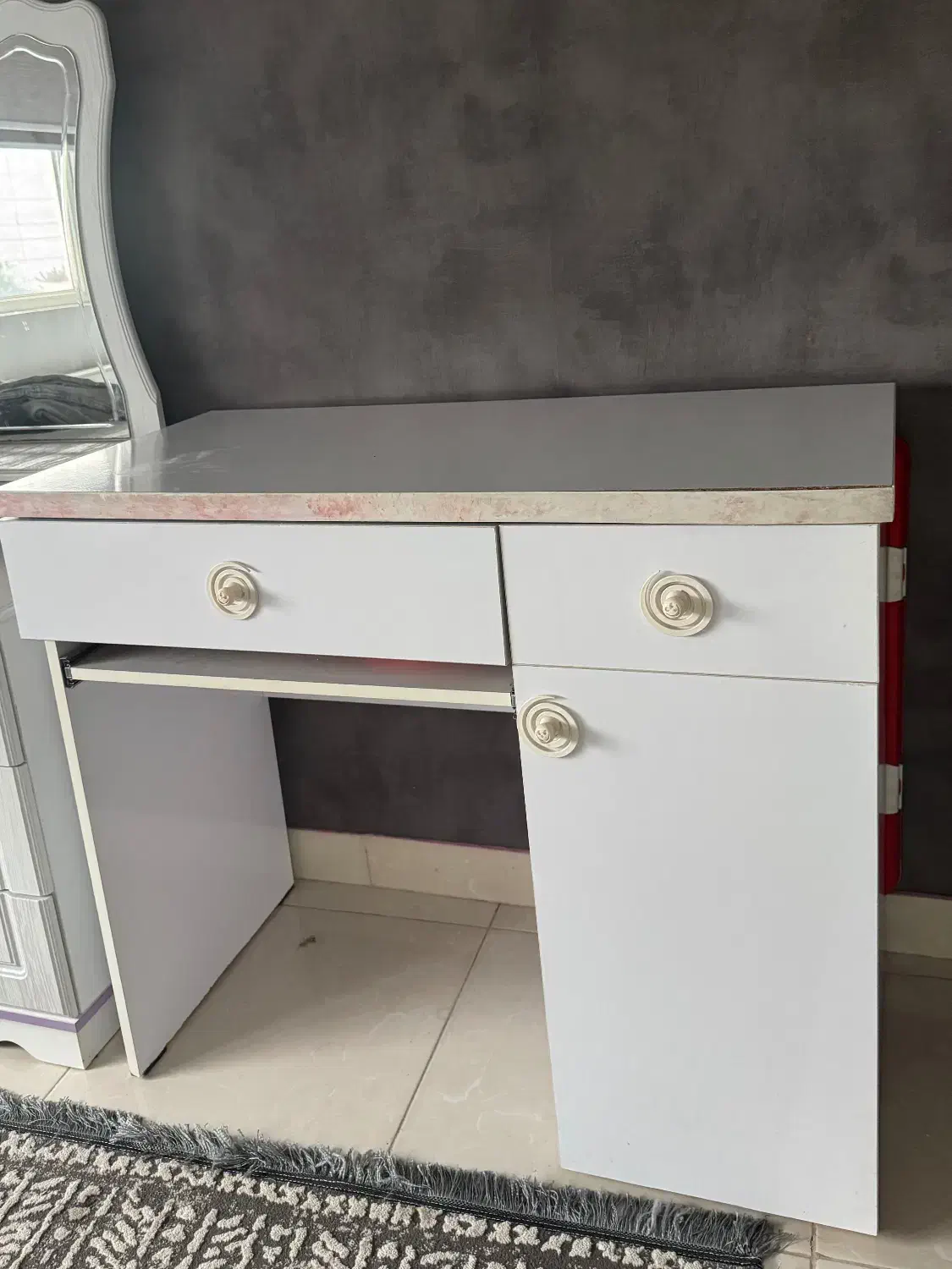 میز تحریر|میز تحریر و کامپیوتر|آستانه اشرفیه, |دیوار